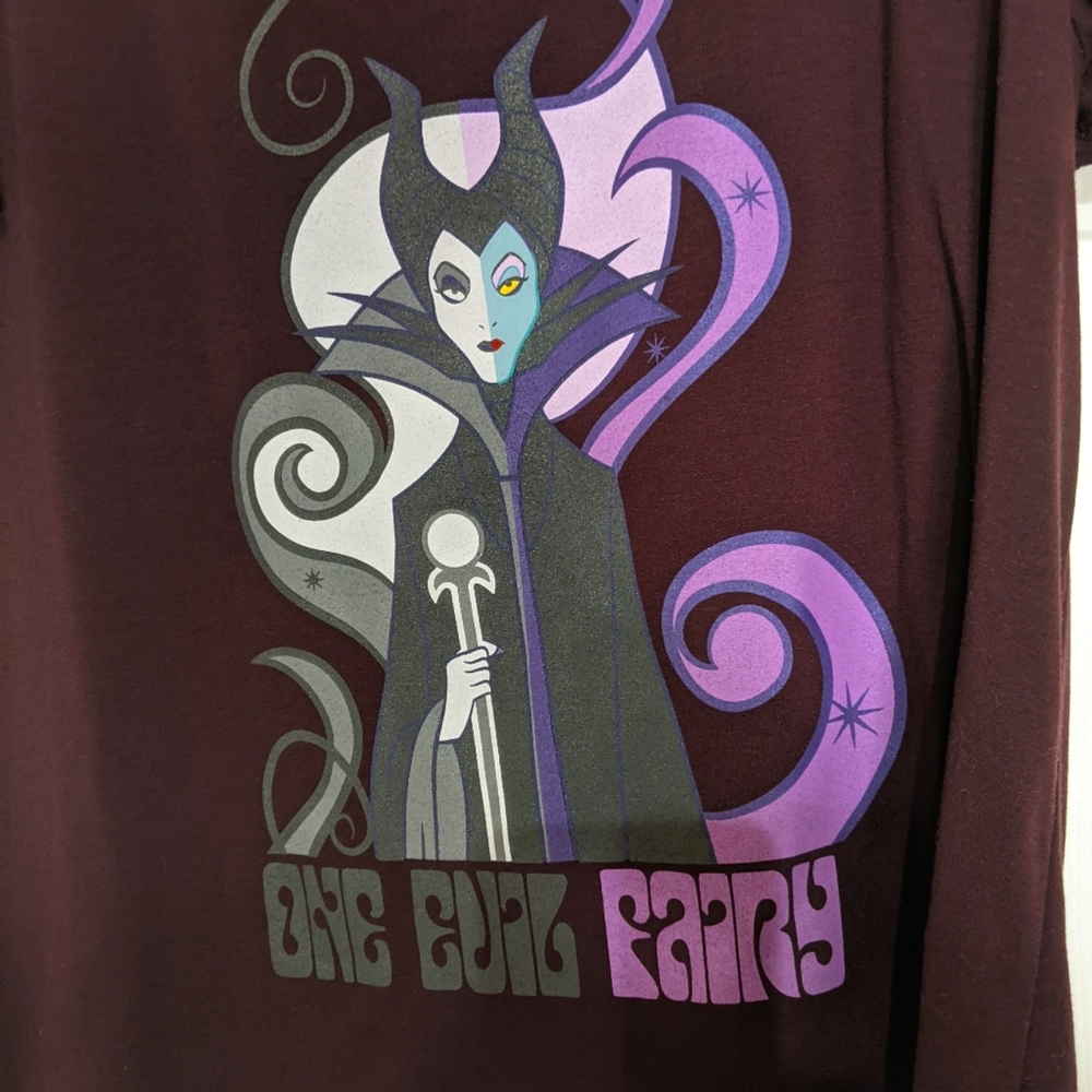 Like New 2XL Disney Lularoe Maleficient Classic Tee